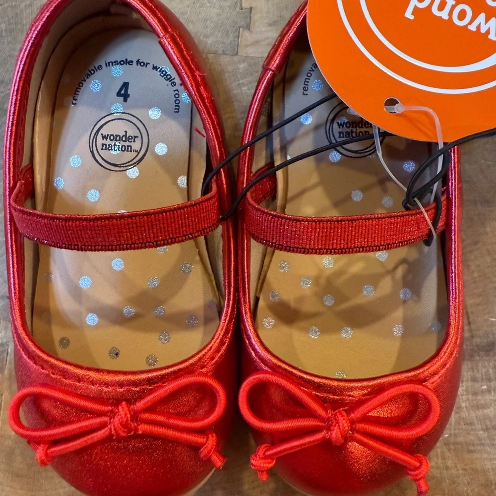 wonder nation Shiny Red Girls' sz 4 Mary Jane Flats with Bow Girls NEW